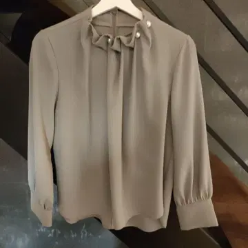 그레이 긴팔 블라우스 사이즈 38 TONAL