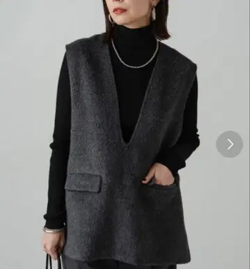 [ 새상품급 ] 라운지 드레스 샤기 베스트