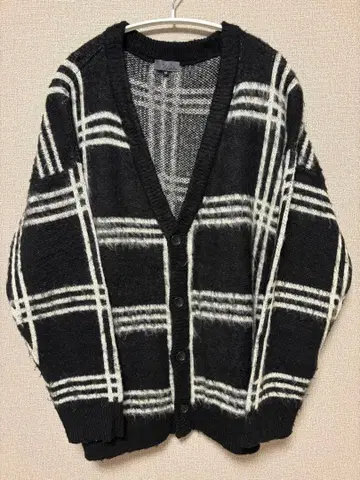 Voluntas 체크 무늬 가디건 M 사이즈