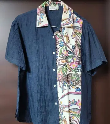 여성용 네이비 꽃무늬 반팔 셔츠