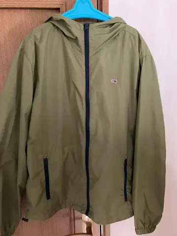 TOMMY JEANS 후드 부착 나일론 자켓 M