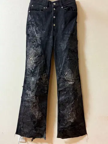 blank 데미지 가공 부츠컷 데님