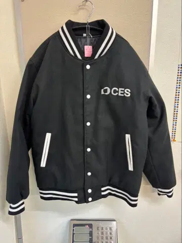 CES 블랙 바시티 자켓