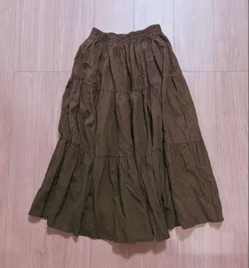 락 마운트 3단 스커트 울 브라운