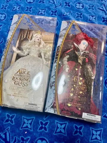 앨리스 인 원더랜드 피규어 2체 세트 화이트 퀸, 레드 퀸