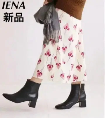 IENA 꽃무늬 플레어 스커트 아이보리 새상품
