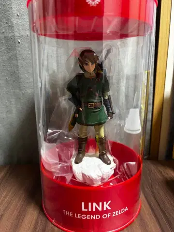 닌텐도 동상 링크 젤다의 전설 피규어