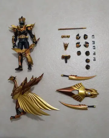 S.H.Figuarts 가면라이더 오딘 골드 피닉스