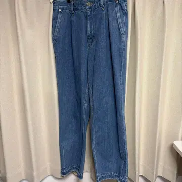 히비키 나카 나미 투 턱 워시드 데님