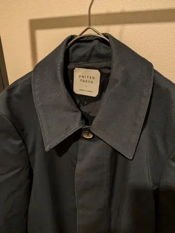 UNITED TOKYO 본딩 개버딘 스텐칼라 코트 네이비 1