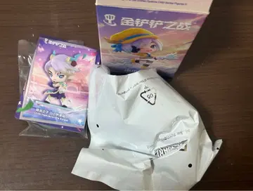 POPMART 리그 오브 레전드 에즈리얼