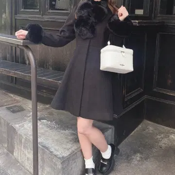 evelyn 비쥬 코트 (리본 반려동물 포함) 블랙 M 사이즈