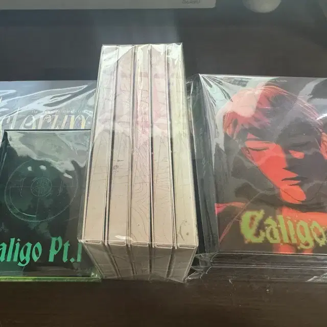 플레이브 개봉 앨범 양도합니다.