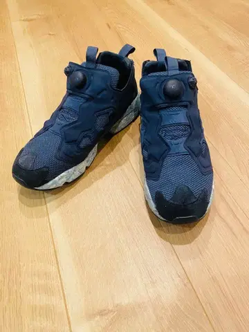 한정판 리복 인스타펌프 퓨리 네이비