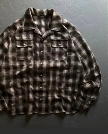 MandO 온프레 셔츠 다크 브라운