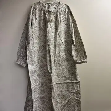 기하학 패턴 긴팔 롱 원피스 오렌지