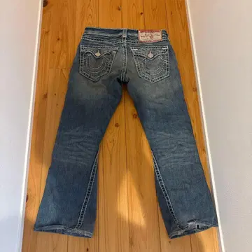 TRUE RELIGION JOEY SUPER T 30 x 33