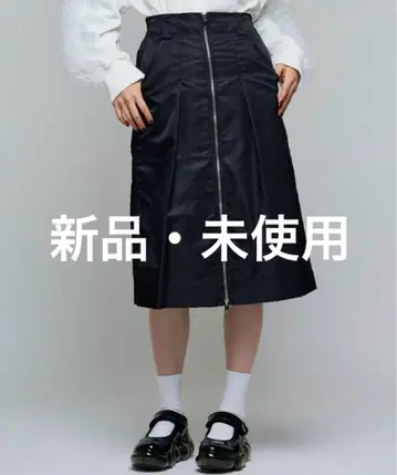 [ 새상품 미사용 ] Narcissus 나일론 지퍼 스커트
