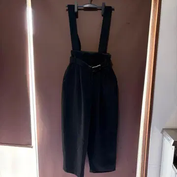 블랙 살로펫 벨트 포함