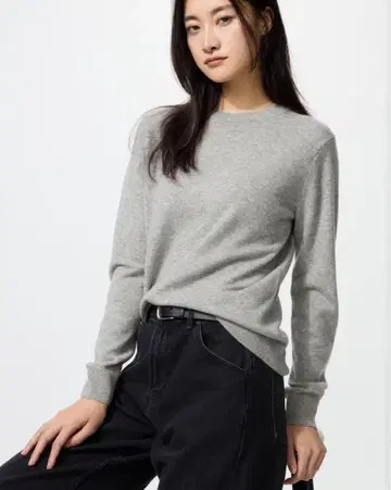 UNIQLO 캐시미어 크루넥 스웨터 (2025 가을/겨울 신상)