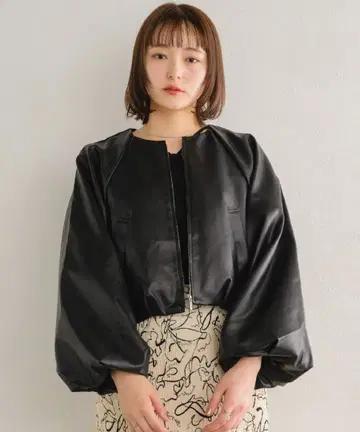 블랙 가죽 자켓 볼륨 슬리브 미사용 새상품