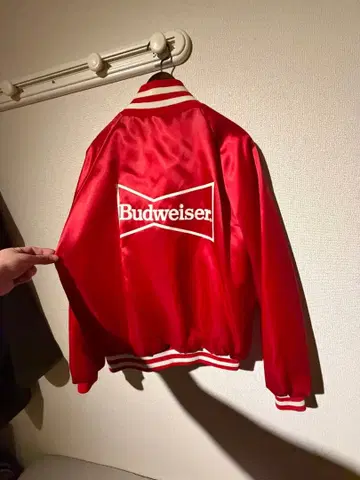 Budweiser 레드 점퍼 XL