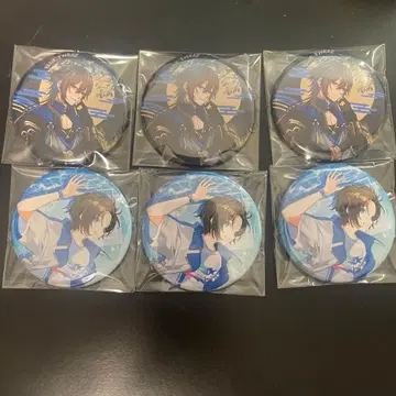 with a TRIPLE 유토리 캔뱃지 아크릴 카드