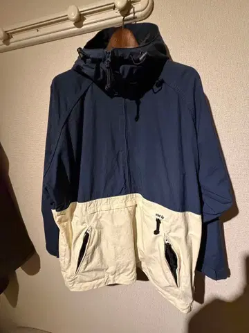 wind lip 마운틴 후드티 네이비/아이보리 175