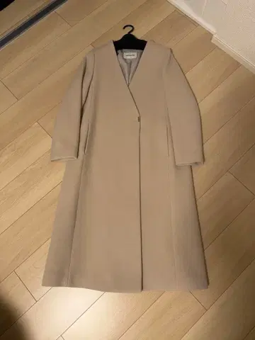 EMMEL REFINES 아이보리 롱 코트 새상품급