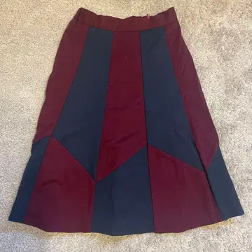 [ a.n.l ] 패치워크풍 배색 절개 플레어 스커트