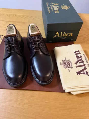 알든 990 8D 코도반 버건디 미사용 새상품