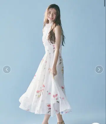 스나이델 백리본 쉬폰 원피스