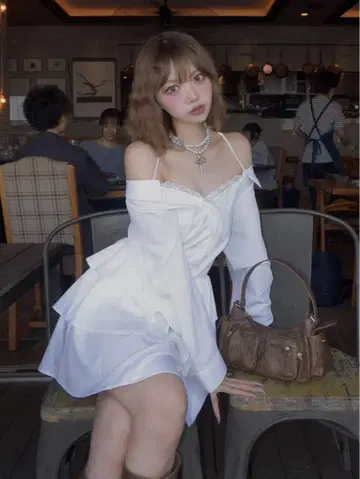 오프숄더 홀터넥 미니 원피스