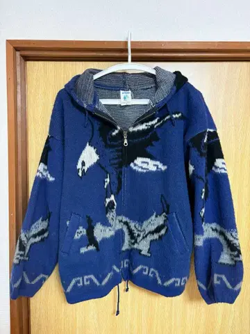 에콰도르 스웨터 지퍼 후드티 짧은 기장 후드티 스웨터 M 애니멀 무늬