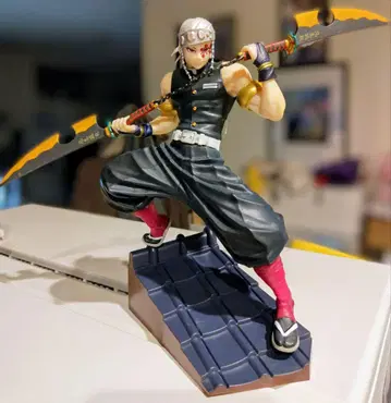 귀멸의 칼날 우즈이 텐겐 피규어 제일복권