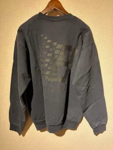 bronze 다크 그레이 맨투맨 트레이닝복