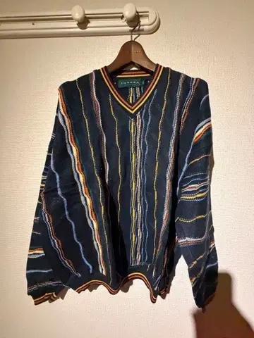 TUNDRA 네이비 스트라이프 스웨터 X