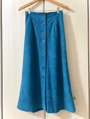 ROSEBUD 스웨이드풍 롱 플레어 스커트 하이웨스트 (S 사이즈)