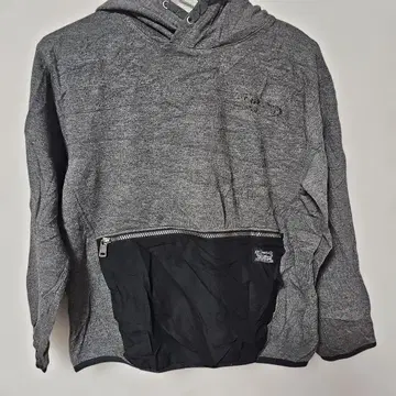 Levi's 그레이 후드티 [ M ] 사이즈. 약간의 안감 기모