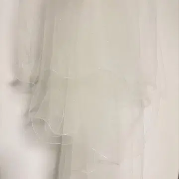 화이트 튤 라메 롱 베일