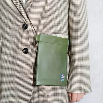 [ 새상품급 ] kissora 도라에몽 미니 파우치 숄더 그린