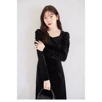 2회 사용 인기 스톤 부착 원피스