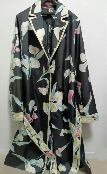 컨디션 최상 레오나르 경량 코트 스프링 코트 레인코트 3(L~LL)