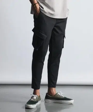 L/더 더퍼 오브 세인트 조지/스트레치 카고 팬츠/후염 가공/블랙