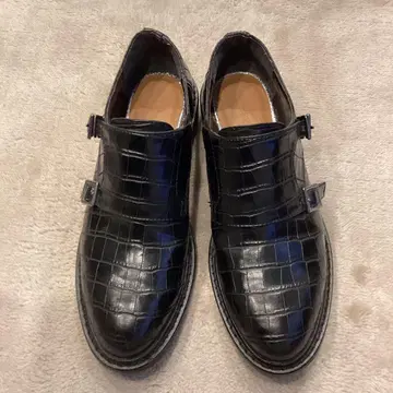 크로커다일 패턴 더블 몽크 신발 JEANASIS