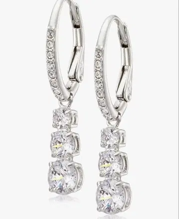 스와로브스키 SWAROVSKI 로듐 코팅 귀걸이