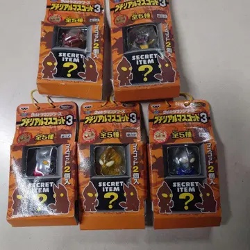 울트라맨 시리즈 푸치 리얼 마스코트 3종 (총 5종)