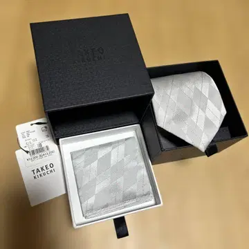 TAKEO KIKUCHI 실버 넥타이 결혼식 넥타이