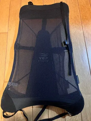 [ 중고 ] 몽벨 V.B.P 백 패널 블랙