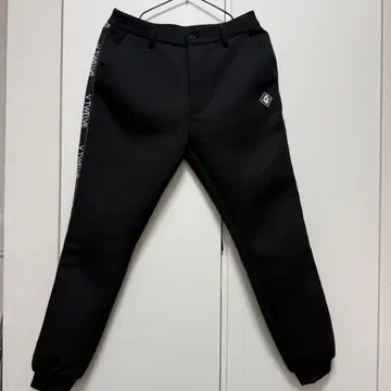 V12 종이상자 니트 팬츠 겨울용 사이즈 1